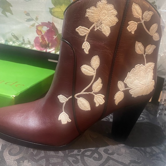Kate Spade Dalton boots size 9 1/2 - Picture 4 of 4